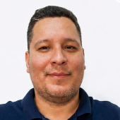 Camilo Esteban — Asesor jurídico / Abogado en Robert Varón