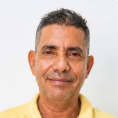William Leonardo — Asesor Comercial en Robert Varón